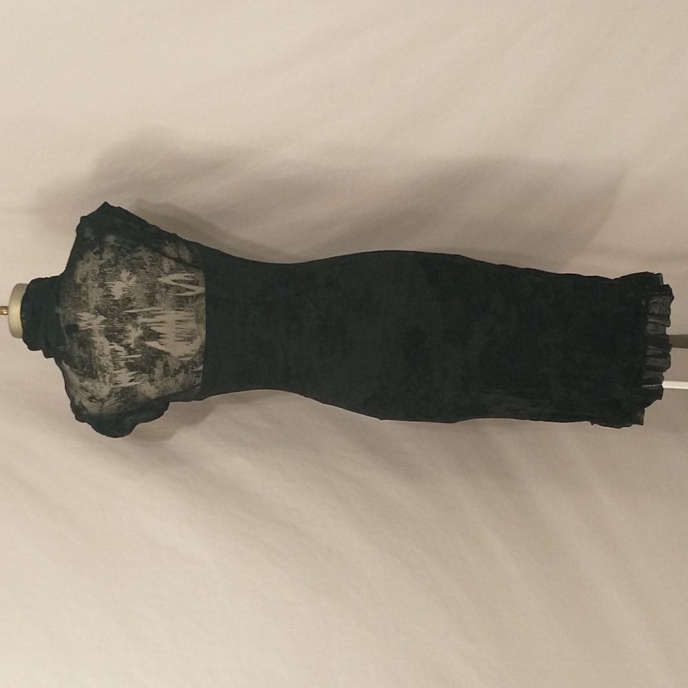 Designer DVF Vintage Sexy & Elegant Black Lace Dress Stretchy Bodycon FlexSizing - Picture 6 of 12